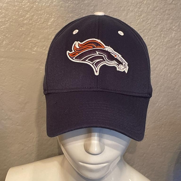 Broncos men's hat color blue size L/XL - Picture 1 of 7